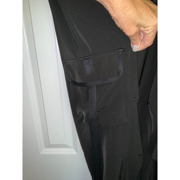 Chico’s Black Label tie pocket cargo black pants size 1 Medium - Picture 4 of 9